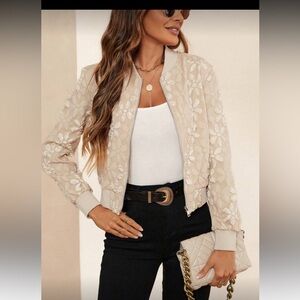 NWOT Floral Beige Cropped Bomber Jacket